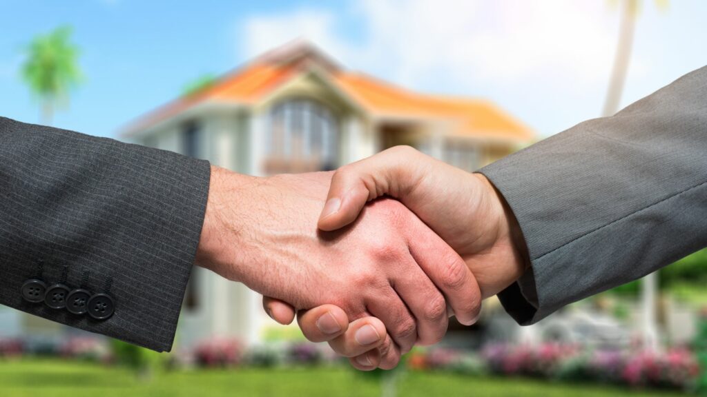 5 Tips for a Smooth Home Selling and Buying Process