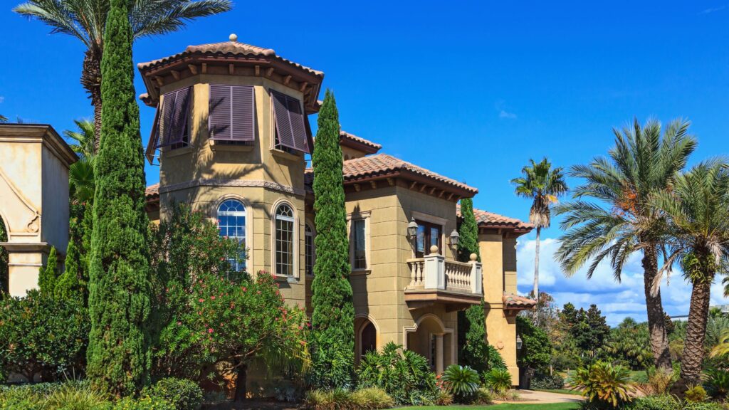 Looking for a Summer Vacation Home Near the Beach? Our Top Tips